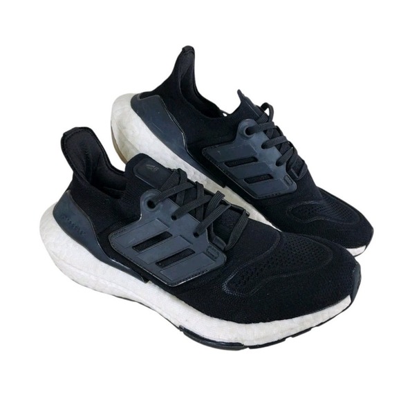 Adidas Ultraboost 22 Running Sneaker Shoes Wmns Sz 6 Black White Lace-Up GX5591 - Picture 16 of 16